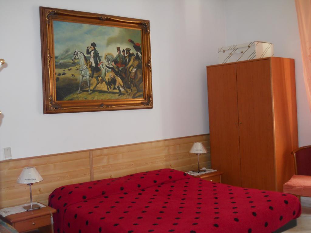 Le Pietre Di Giada Hotel Rome Room photo